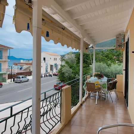 Katerina Holiday Studios Никиана Экстерьер фото