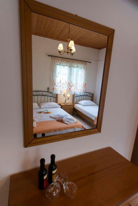 Katerina Holiday Studios Никиана Экстерьер фото